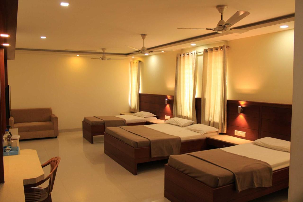 Hotel Venkadaramana Tower - Friendliness & Cleanliness Room Kumbakonam Dış mekan fotoğraf